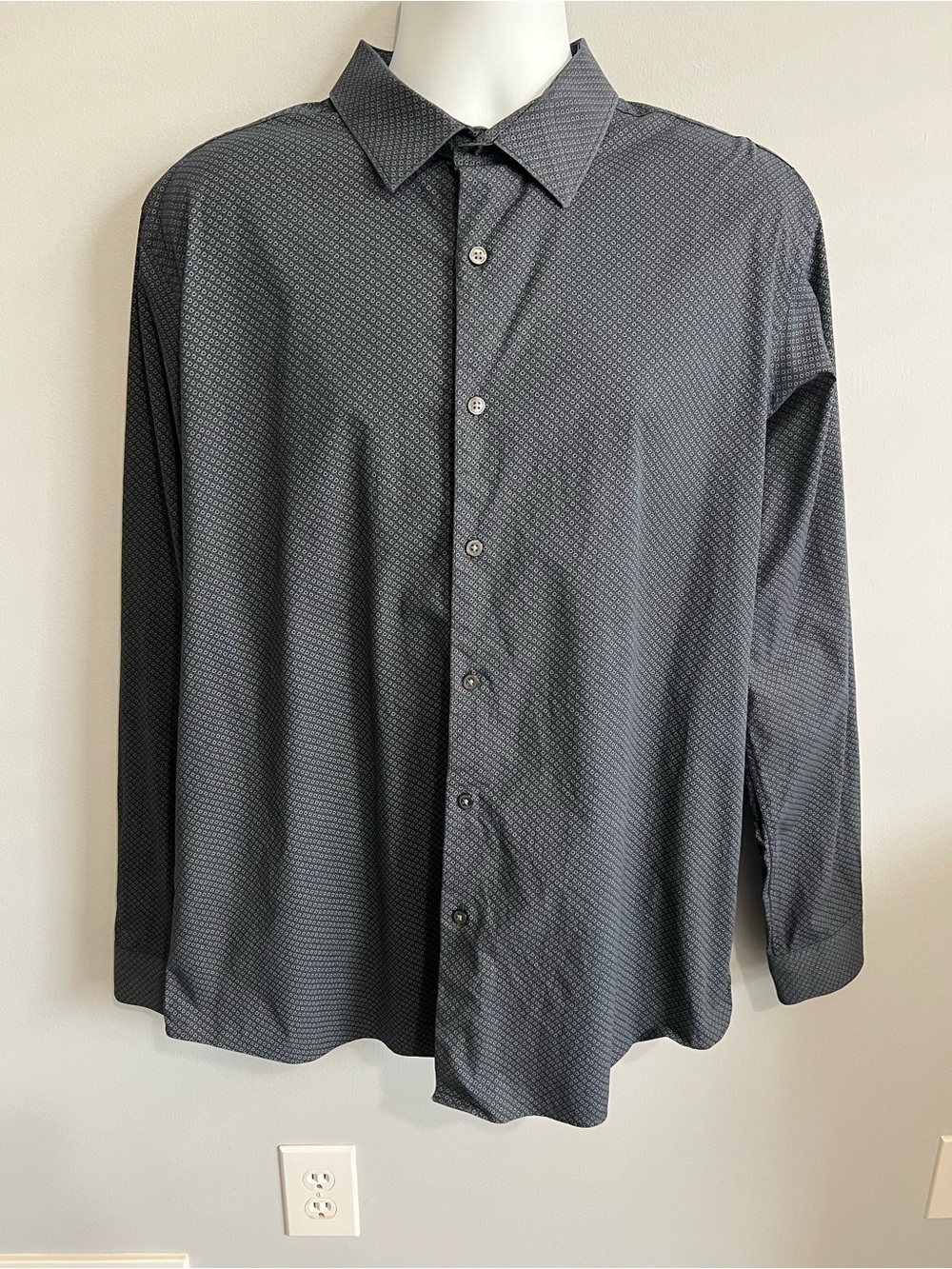 Apt. 9 Sz 17 1/2 36/37 Black Dots Premier Flex Slim Fit Button-Down Dress Shirt
